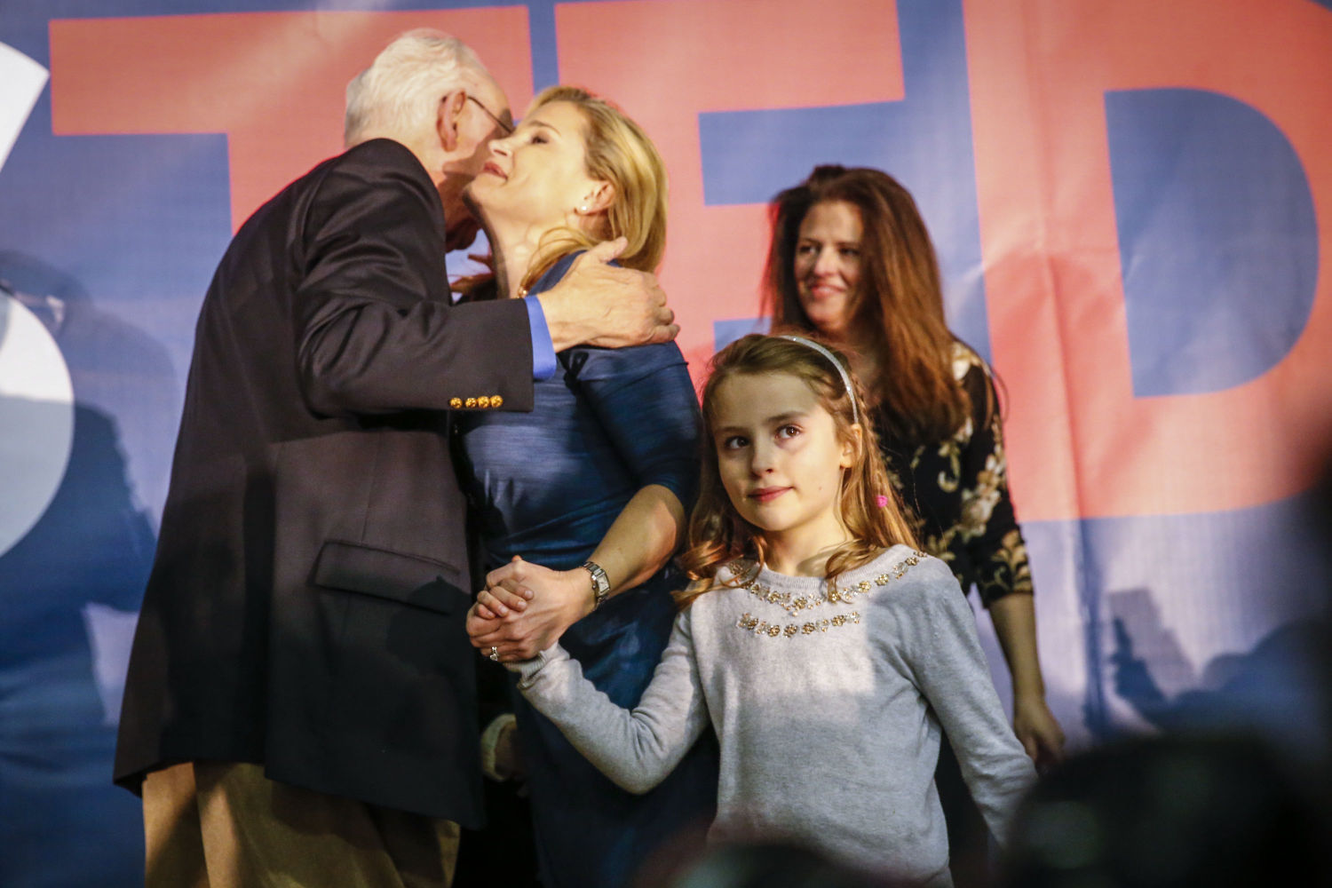 IOWA CAUCUS 2016 - LATE